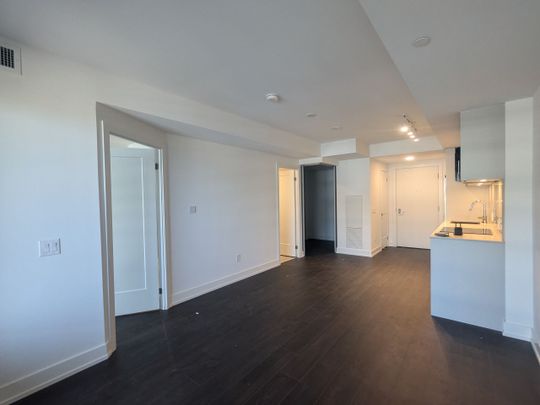 For Lease - 8 Cedarland Drive Unit# 906, Markham, Ontario - Photo 1