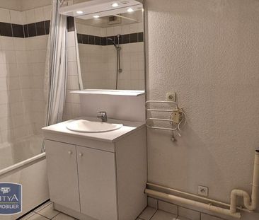 Location Appartement 2 pièces 54m² SOTTEVILLE LES ROUEN 76300 - Photo 5