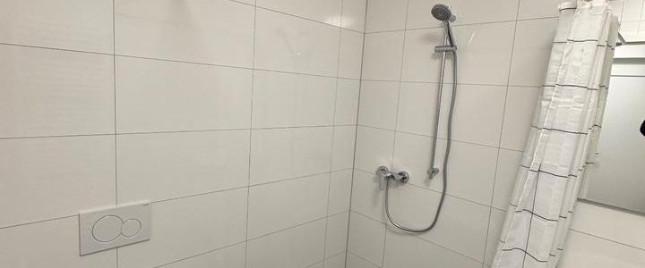 1 Zimmer Apartment, voll möbliert und ausgestattet - Foto 1