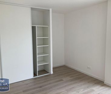 Location Appartement 3 pièces 64m² LE PETIT QUEVILLY 76140 - Photo 2