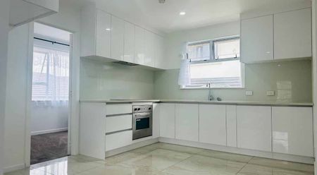 SPACE, COMFORT, LOCATION AND FRESHLY RENOVATED - Photo 2