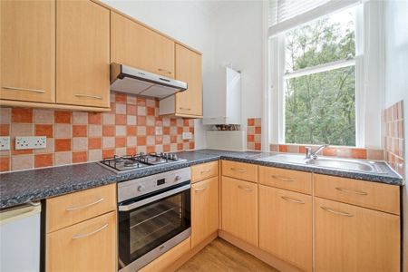 Willesden Lane - Photo 5