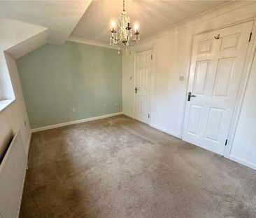 2 bedroom link detached house to rent - Photo 2