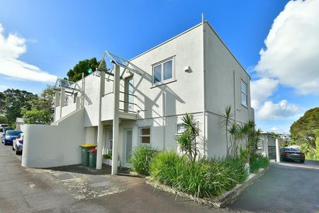 6/18 Parr Terrace, Castor Bay - Photo 2