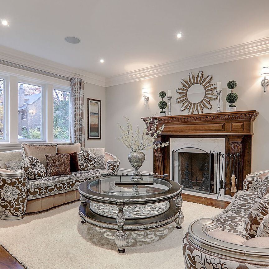 For Lease - 15 Castle Frank Crescent, Toronto, Ontario - Photo 1