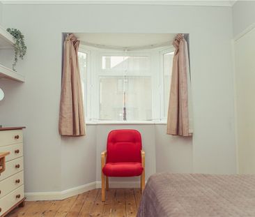 Guildford, Surrey, GU2 9TA - Photo 5