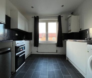 Sir Michael Street, Greenock - Photo 4