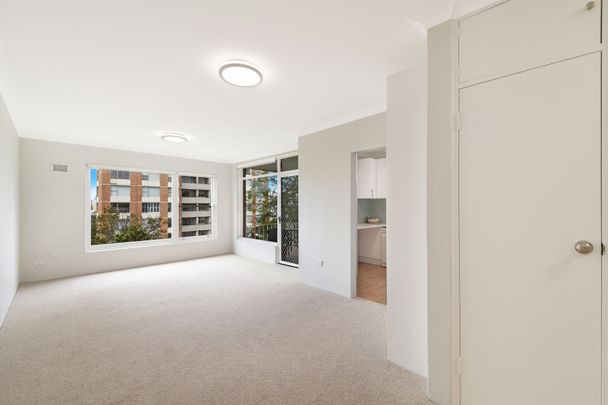 2/16 McKye Street, Waverton - Photo 1