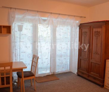 Pronájem bytu 1+kk • 30 m² bez realitkyPraha - Vokovice - Photo 2