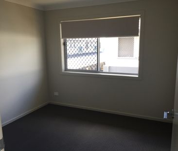 Charming Two Bedroom Townhouse in Willow Vale - Photo 1