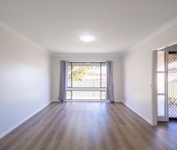 Living in the Heart of Long Jetty - Photo 1