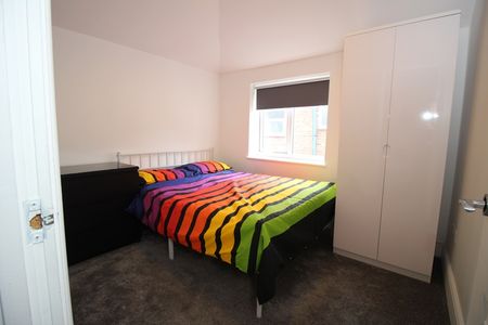 Flat 3, 26a Cross Street - Photo 4