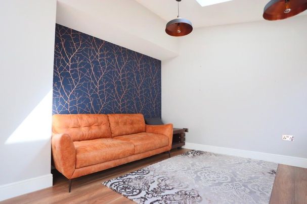 3 bedroom terraced house to rent - Photo 1