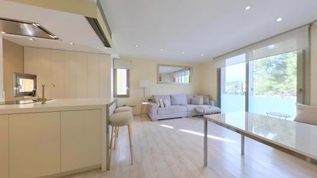 Barcelona, Catalonia 08810 - Photo 2