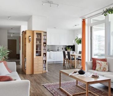 Lindholmsallén, Gothenburg - Photo 1