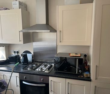 1 Bed Flat, Whalley Road, M16 - Photo 3