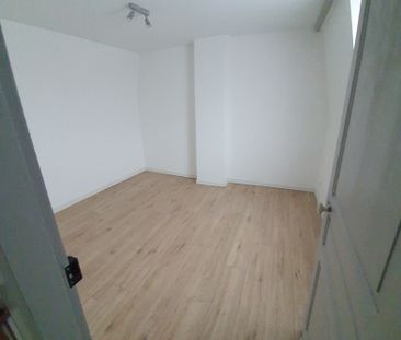 Location Maison 3 pièces 56m² ST OMER 62500 - Photo 2