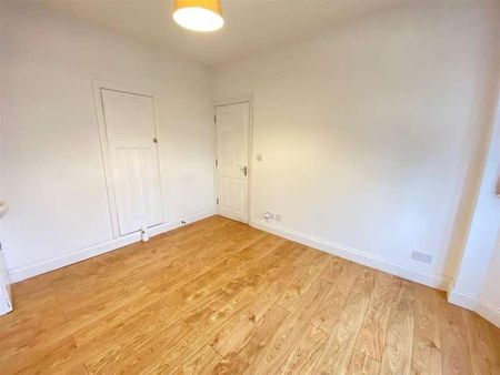 Uxbridge Road, Hanwell, UB1 - Photo 3