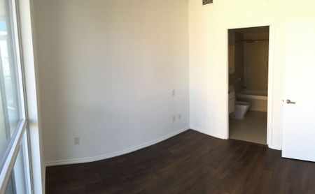 For Lease - 45 Charles Street Unit# 1811, Toronto, Ontario - Photo 3