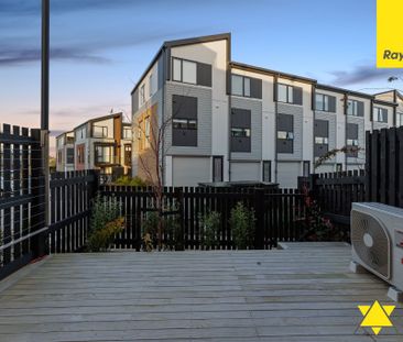 Prime Corner Unit with Extra Light - Enquire Now for a Viewing! - Photo 3