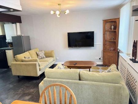 Little Union Street, Ulverston, LA12 - Photo 3