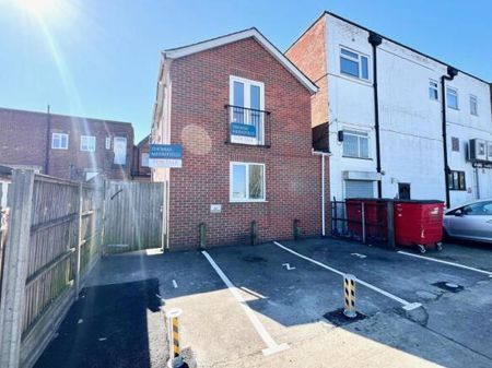 1 bedroom house to rent - Photo 2