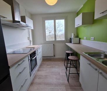 Location Appartement 5 pièces 83m² - Photo 5