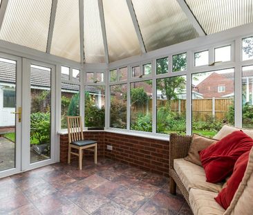 Detached house to rent on - Photo 2