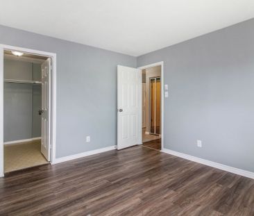 For Lease - 212 Viewmount Drive Unit# 108, Cityview - Parkwoods Hil... - Photo 3