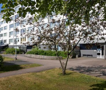 Hammarkulletorget 53 - Photo 1