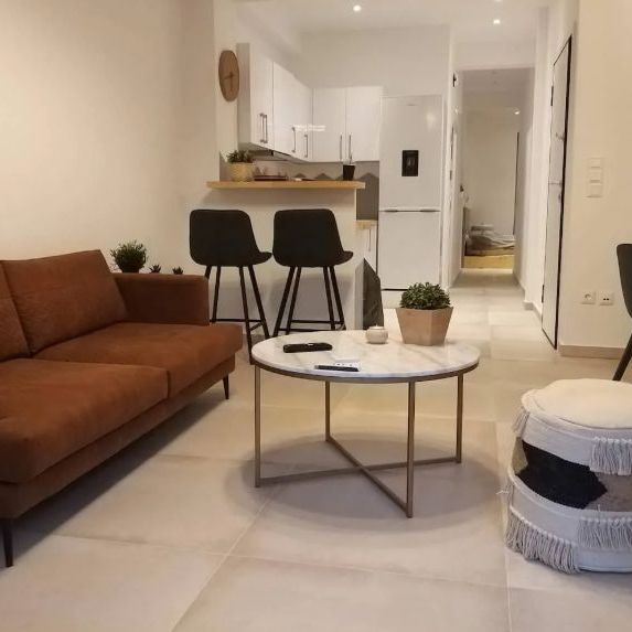 Διαμέρισμα για ενοικίαση Μουσείο (Εξάρχεια - Νεάπολη) - Φωτογραφία 1