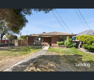 46 Felton Avenue, Sunbury, Vic 3429 - Photo 3
