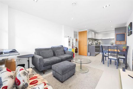 1 bedroom apartment to rent - Photo 3