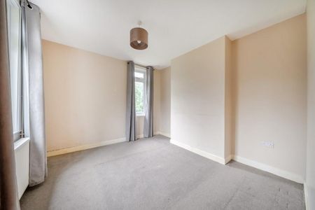 3 bedroom bungalow to rent - Photo 4