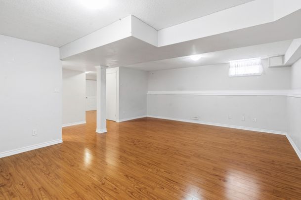 For Lease - 1307 Blackmaple Drive, London East, Ontario - Photo 1