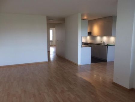 4.5 Zimmer, 98 m², 1. Stock - Foto 2