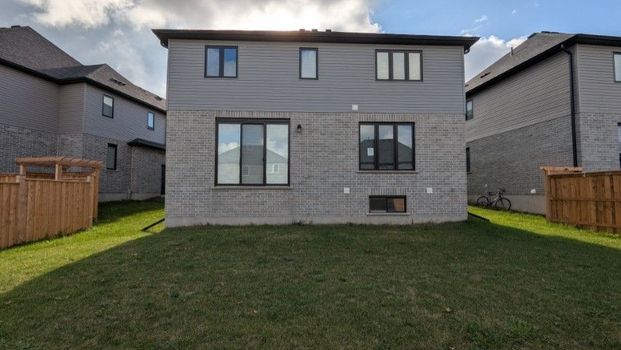 For Lease - 522 Masters Drive, Woodstock, Ontario - Photo 1