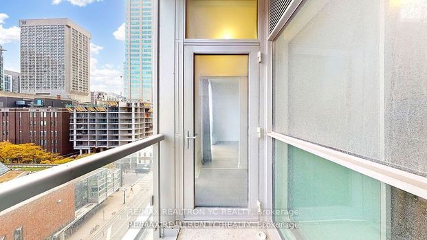 For Lease - 1 Yorkville Avenue Unit# 710, Toronto, Ontario - Photo 1