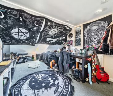 4 bedroom terraced house to rent - Photo 4