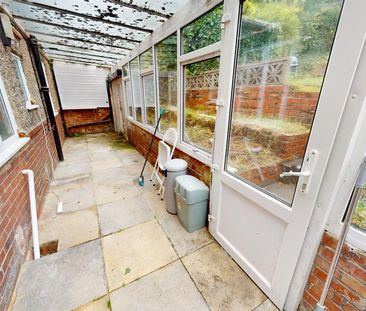 5 bedroom semi-detached house to rent - Photo 6