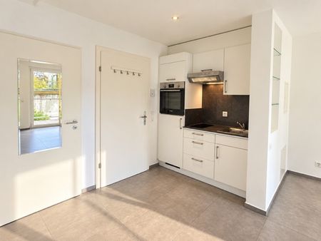 Moderne 1-Zimmer-Wohnung mit Balkon in Basel - Foto 3