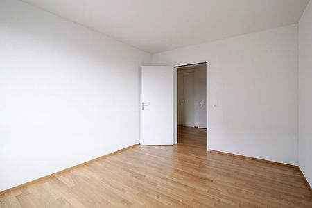 "ruhiges Wohnen in Stadtnähe!" - Photo 2