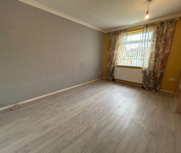 2 Bedroom House - Merlin Close, Bishops Waltham - Photo 6