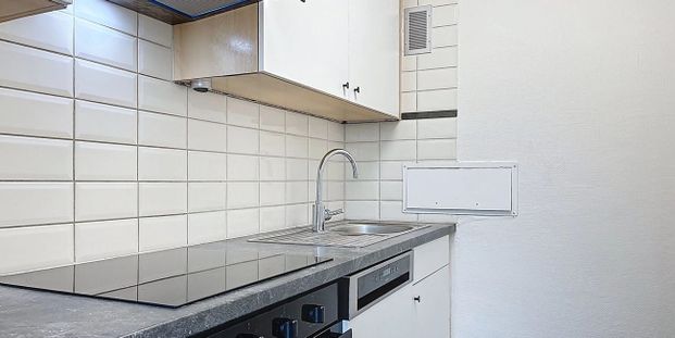 Appartement te huur in Elsene voor € 1.410 met 1 slaapkamer - Photo 1
