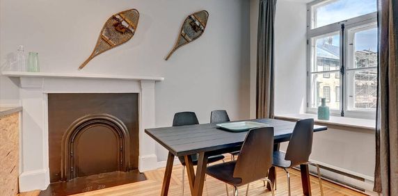 3 1/2 tout inclus, meublé, en plein ♥ du Vieux-Québec - Photo 2