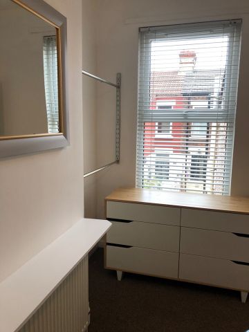 4 Bed Terraced House, Albany Road, L7 - Photo 3