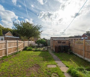 3 bedroom semi-detached house to rent - Photo 6