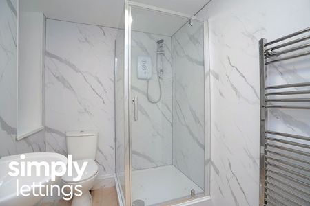 1 Bed property for rent - Photo 2