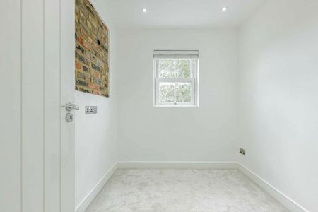 Lancaster Road, Walthamstow, E17 - Photo 4