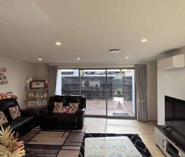 Sought After Location - Photo 4